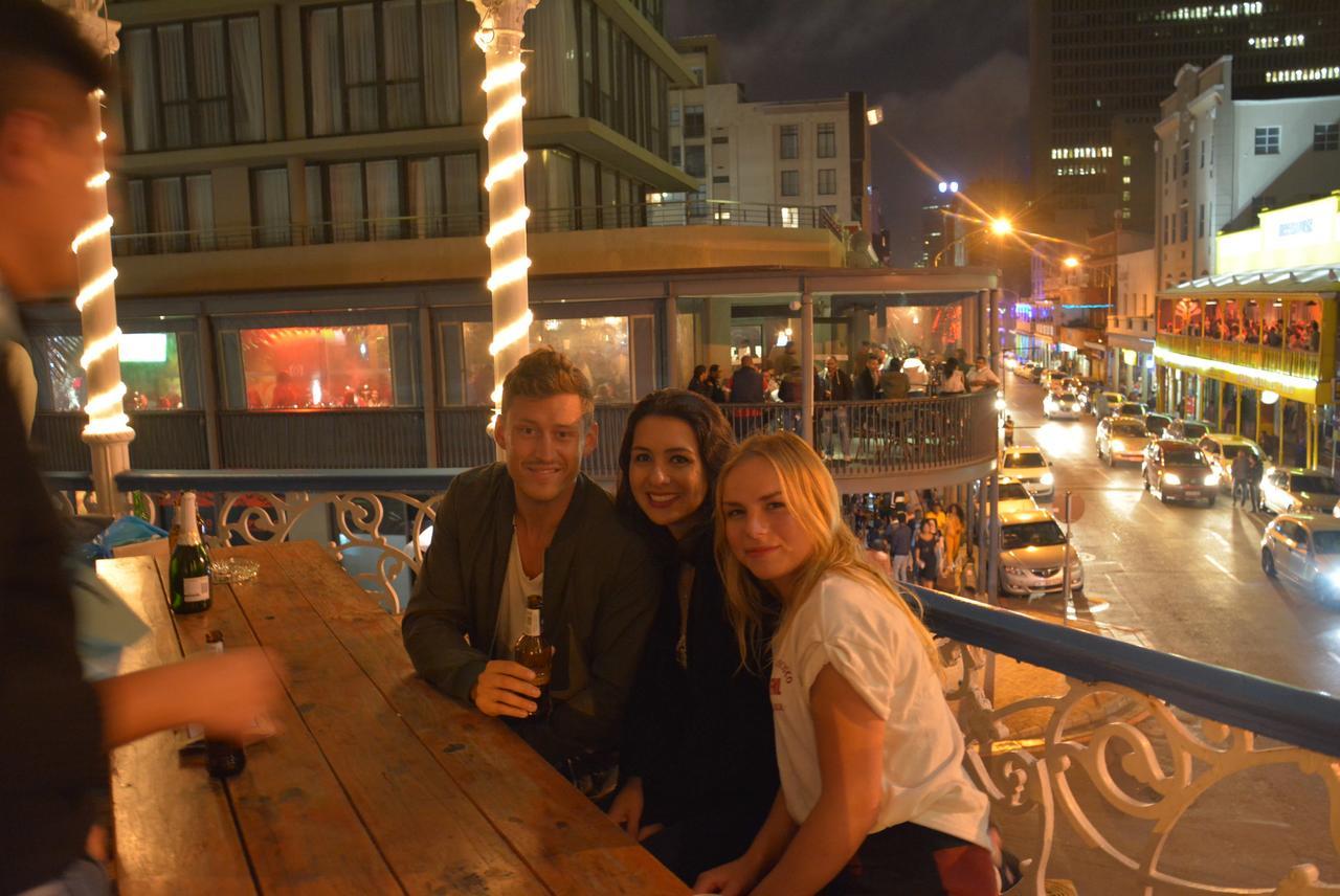 Хостел Urban Hive Backpackers Кейптаун Экстерьер фото