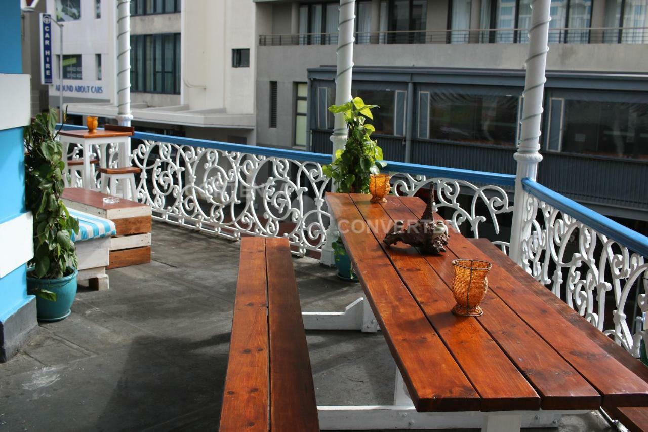 Хостел Urban Hive Backpackers Кейптаун Экстерьер фото